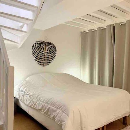 Loft/Jardin Et Parking : Le Petit Clos Bourdet Honfleur Exteriör bild