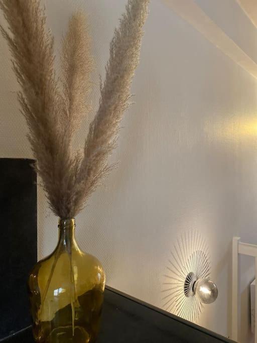 Loft/Jardin Et Parking : Le Petit Clos Bourdet Honfleur Exteriör bild