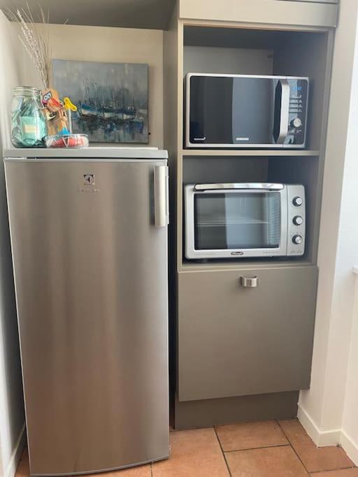 Loft/Jardin Et Parking : Le Petit Clos Bourdet Honfleur Exteriör bild