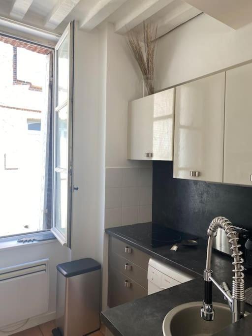 Loft/Jardin Et Parking : Le Petit Clos Bourdet Honfleur Exteriör bild