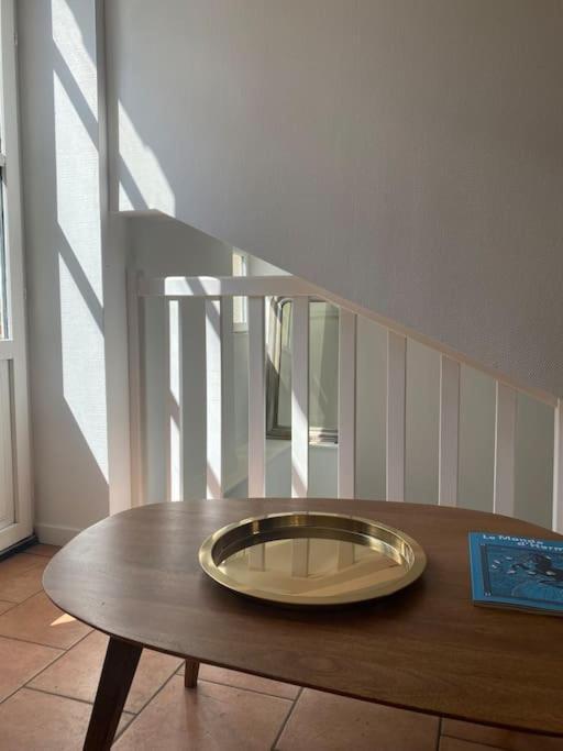 Loft/Jardin Et Parking : Le Petit Clos Bourdet Honfleur Exteriör bild