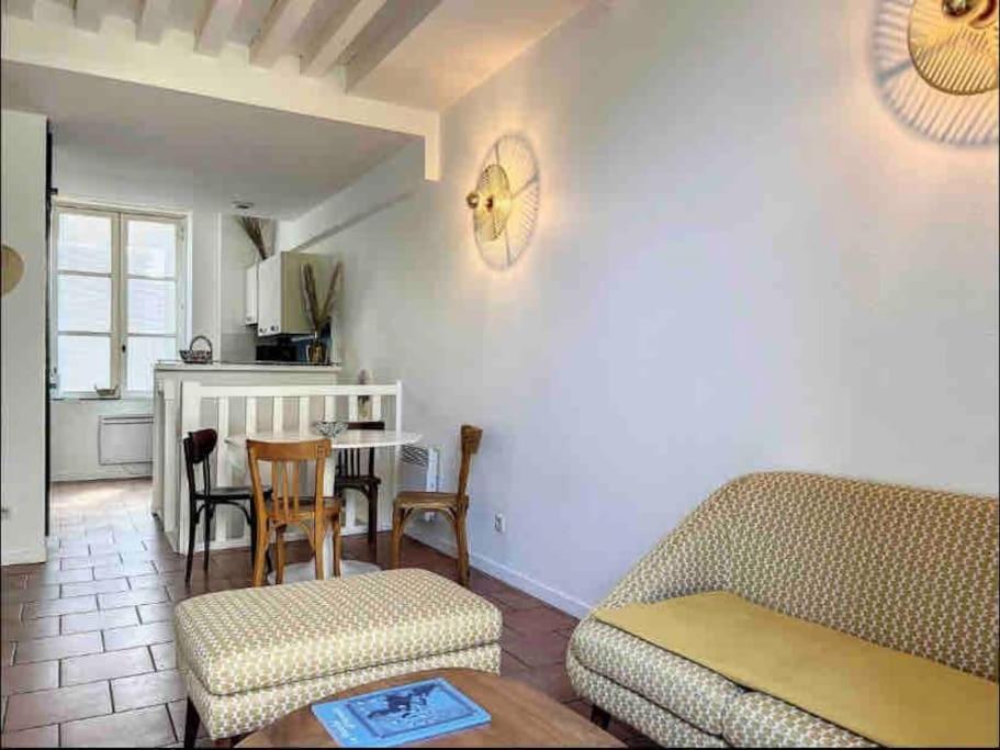 Loft/Jardin Et Parking : Le Petit Clos Bourdet Honfleur Exteriör bild